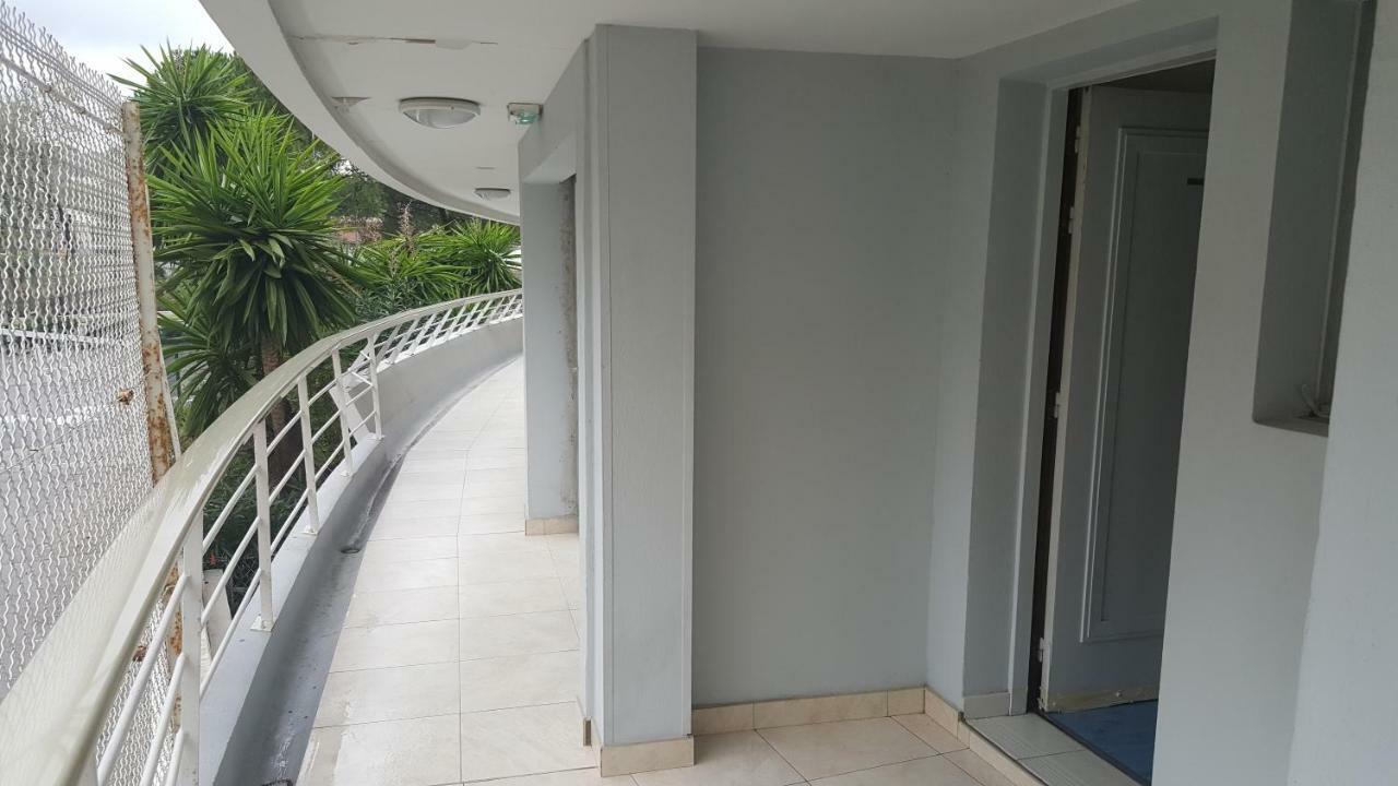Studio Des Anges Villeneuve-Loubet Exterior photo
